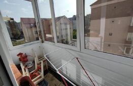 Apartament 4 camere, 90 mp, balcon, Calea Moldovei