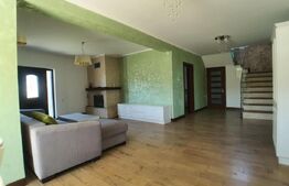 Casa 220mp, 3 dormitoare, curte 15 ari! 