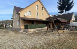 Casa de vanzare, 260mp, teren, 1000 mp, zona Unirea