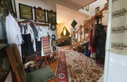 Casa 6 camere, 266 metri patrati, 25 de ari de teren, Josenii Bargaului