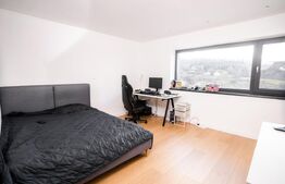 Casa cu 4 camere, amplasata pe 3200mp. 