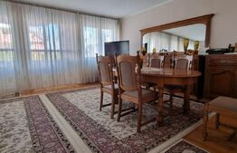 Casa de vânzare cu potențial comercial într-o zonă deosebită