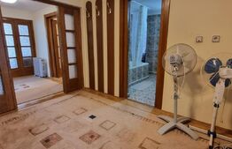 Casa de vânzare cu potențial comercial într-o zonă deosebită