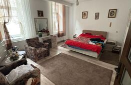 Casa cu două apartamente și garaj în zona 0 a Bistriței - 240mp utili 734mpTEREN