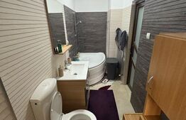 Casa cu două apartamente și garaj în zona 0 a Bistriței - 240mp utili 734mpTEREN