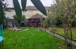 Casa cu două apartamente și garaj în zona 0 a Bistriței - 240mp utili 734mpTEREN