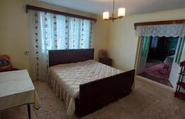 Casa la 20 km de Bistrita , teren 1800mp