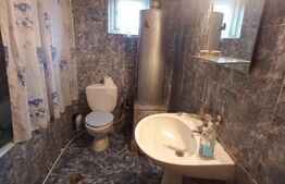 Casa la 20 km de Bistrita , teren 1800mp