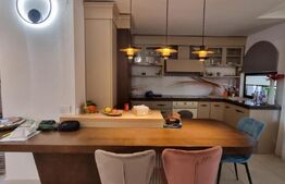 Casa 4 camere, 160mp, zona Unirea 