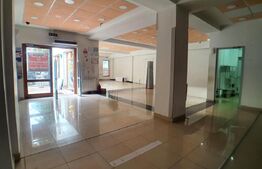 Spatiu comercial, 450 mp, Central