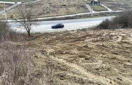 Teren intravilan 1.525 mp – Valea Jelnei, aproape de Bistrita, negociabil