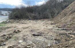 Teren intravilan 1.525 mp – Valea Jelnei, aproape de Bistrita, negociabil