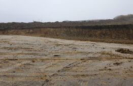 Teren de 28800MP(2.8ha). Pregatit pentru investitie! 