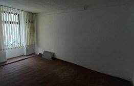 Casa de locuit cu 7spatii de birouri, Zona Centrala