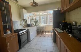 Apartament 4 camere, 110 mp, 2 balcoane, C.R. Vivu