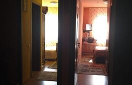 Casa de vacanta la 30 de km de oras, rulota bonus