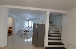 Casa lux 5 camere, 250MP, zona centrala Bistrita