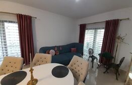 Casa lux 5 camere, 250MP, zona centrala Bistrita