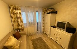 Apartament 3 camere, decomandat, zona Subcetate 