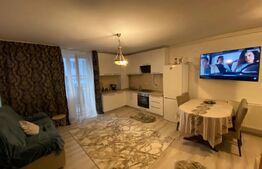 Apartament 3 camere, decomandat, zona Subcetate 