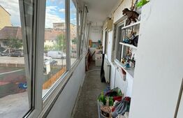 Apartament 4 camere 2 bai etaj 1 zona Independentei