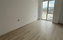 Apartament Etaj 1 Bloc nou zona Premium