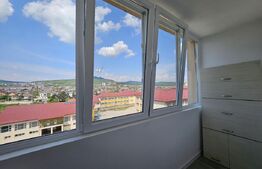 Apartament 4 camere, zona Lama