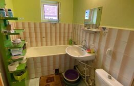 Apartament cu 3 camere, decomandat, 73 mp zona Cr Vivu