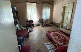 Casa, 3 camere , 224 Mp, zona Mihai Viteazau 