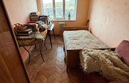 Apartament 4 camere etaj 7/10 lift si loc de parcare