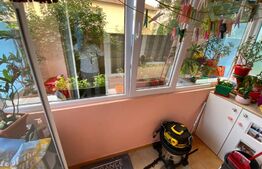 Apartament cu 2 camere, semidecomandat, parter, 56 mp 