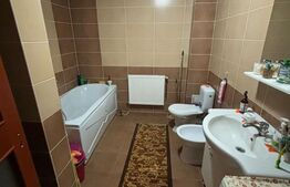 Apartament 3 camere, 77mp, Central