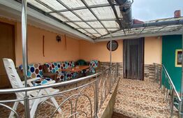 Casa individuala, 500 mp teren, 9 km de oras