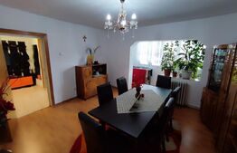 Apartament 4 camere -  Calea Moldovei