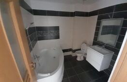 Apartament 4 camere,119mp, 2 bai ,  zona Centrala