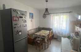 Apartament 2 camere decomandat, Zona Stefan Cel Mare ( CR. Vivu).73,000 de Euro