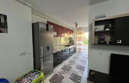 Apartament de 2 camere semidecomandat, utilat si mobilat