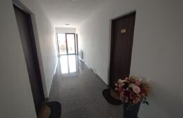 Spatiu de inchiriat 29mp utili,etaj 1,parcare,central,Beclean