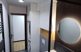 Apartament 2 camere, zona CENTRALA, loc de parcare.