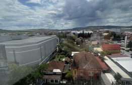 Apartament 2 camere, 60 mp, zona Winmarkt 