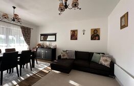 Casa cocheta, 2 dormitoare, 14 ari, zona linistita podul Jelnei