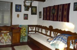 Casa, 40 km de Bistrița, 60 ari teren