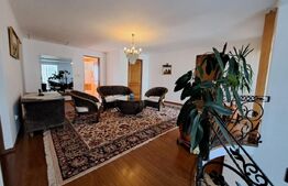 Casa/vila, teren 7 ari, zona linistita Subcetate