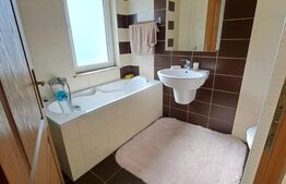 Casa/vila, teren 7 ari, zona linistita Subcetate