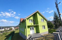 Casa finisata, 600mp teren, Beclean