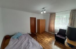 Apartament 2 camere semidecomandat..zona Decebal