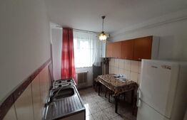 Apartament 2 camere semidecomandat..zona Decebal