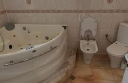 Casa, 6 camere, 280 mp, zona Est 