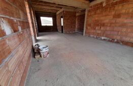 Casa La Rosu Pe Dealul Jelnei ,119 mp Utili, PE 10 ARI 