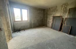 Casa de vanzare, 5 dormitoare, zona Sigmir